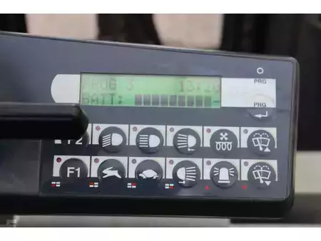 Elektrisk- 4 hjul 2003  Still R60-30 (26)