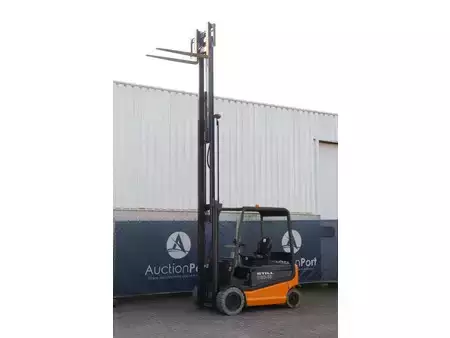 Elektrisk- 4 hjul 2003  Still R60-30 (30)