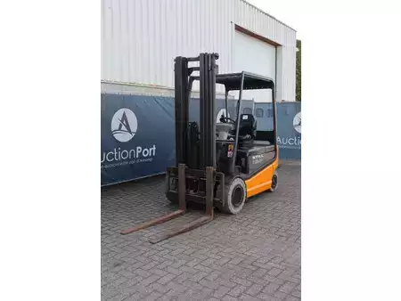 Elektrisk- 4 hjul 2003  Still R60-30 (9)