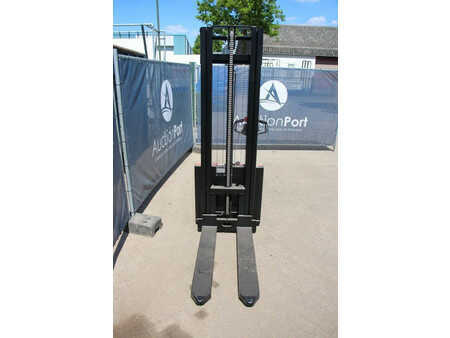 Pallet Stackers 2024  EP Equipment EST122 (7)