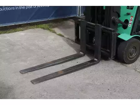 Carrelli elettrici 4 ruote 2004  Mitsubishi FB16RT (14)