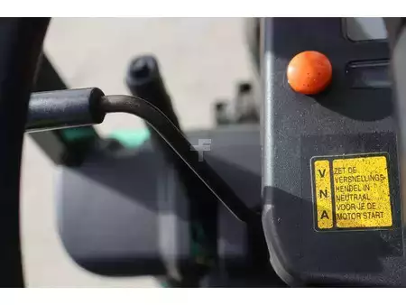 Carrelli elettrici 4 ruote 2004  Mitsubishi FB16RT (32)