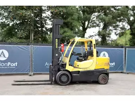 Wózki gazowe 2008  Hyster S7.0FT-32 (1)