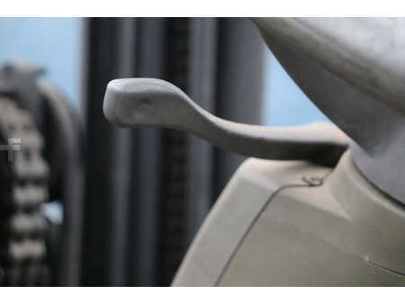 Elektromos 4 kerekű - Crown SC 3200 (26)