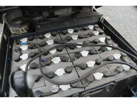 Elektromos 4 kerekű - Crown SC 3200 (31)