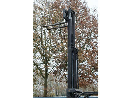 Elektromos 4 kerekű - Crown SC 3200 (36)