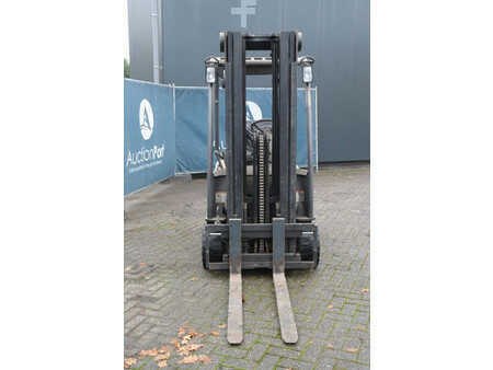 Elektromos 4 kerekű - Crown SC 3200 (8)