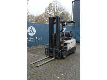 Elektromos 4 kerekű - Crown SC 3200 (9)