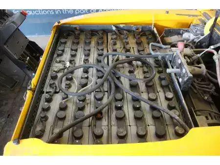 4-wiel elektrische heftrucks 2012  Hyster J2.5XN (19)