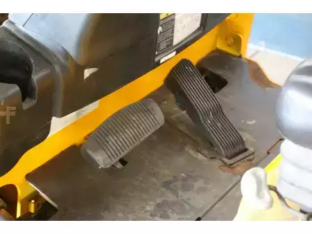 4-wiel elektrische heftrucks 2012  Hyster J2.5XN (23)