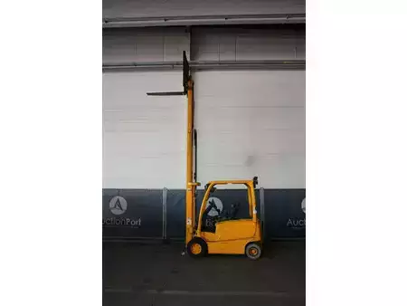 4-wiel elektrische heftrucks 2012  Hyster J2.5XN (31)