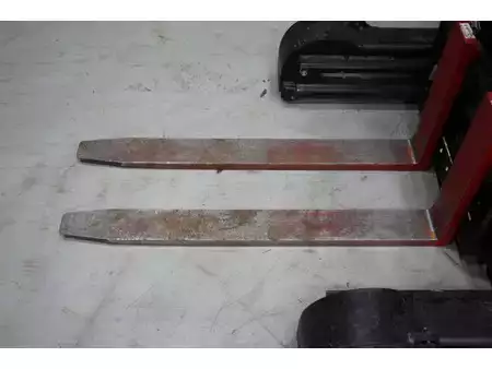 Skyvemast 2020  Hyster R1.6 (12)