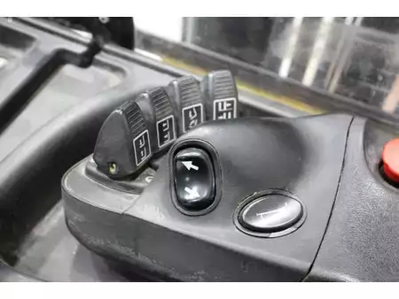 Skyvemast 2020  Hyster R1.6 (19)