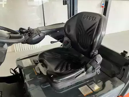 El truck - 4 hjulet 2014  Toyota 8FBEKT16 (11)