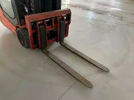 El truck - 4 hjulet 2014  Toyota 8FBEKT16 (8)