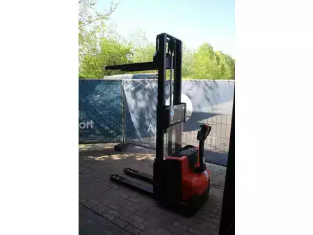 Stacker pedestre 2022  Toyota SWE200D (20)