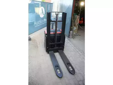 Stacker pedestre 2022  Toyota SWE200D (6)