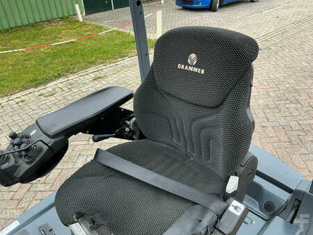 Elektromos 4 kerekű 2018  Toyota 8FBM16T (7)
