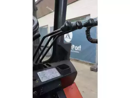 LPG heftrucks 2000  Toyota 42-7FGF25 (27)