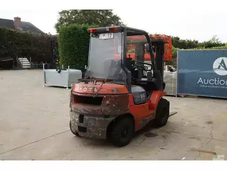 LPG heftrucks 2000  Toyota 42-7FGF25 (5)