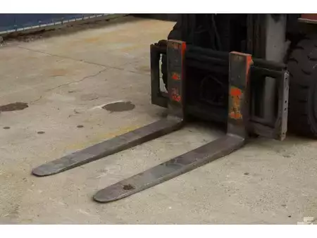 LPG heftrucks 2000  Toyota 42-7FGF25 (9)