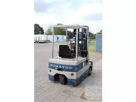 Elektro 4 Rad - Komatsu FB18M-2 (6)