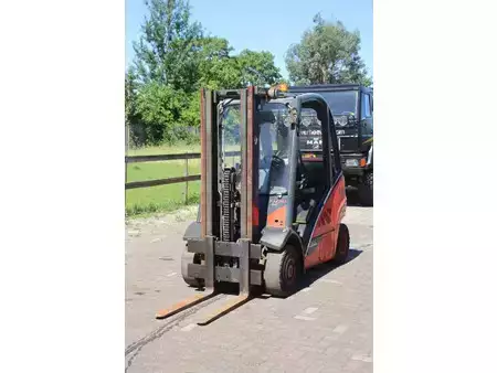 Chariots élévateurs diesel - [div]  (9)