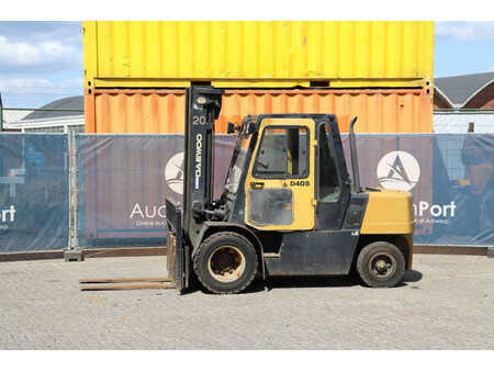 Diesel heftrucks 2002  Daewoo D40S-2 (1)