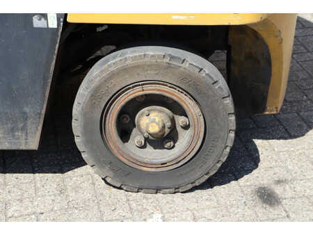 Diesel heftrucks 2002  Daewoo D40S-2 (17)