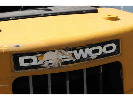 Diesel heftrucks 2002  Daewoo D40S-2 (21)