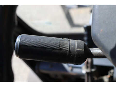 Diesel heftrucks 2002  Daewoo D40S-2 (29)