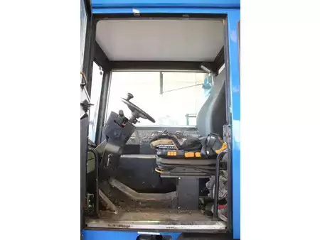 terminal traktor - Terberg TRT 89 (18)