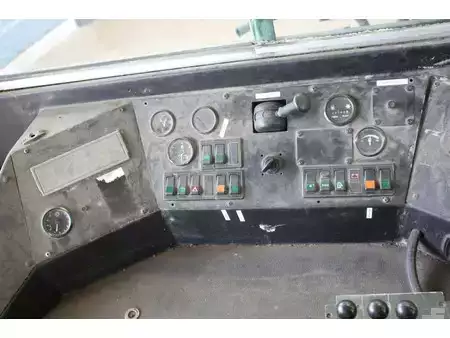 terminal traktor - Terberg TRT 89 (24)