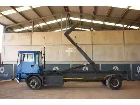 terminal traktor - Terberg TRT 89 (29)