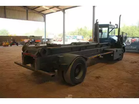 terminal traktor - Terberg TRT 89 (5)