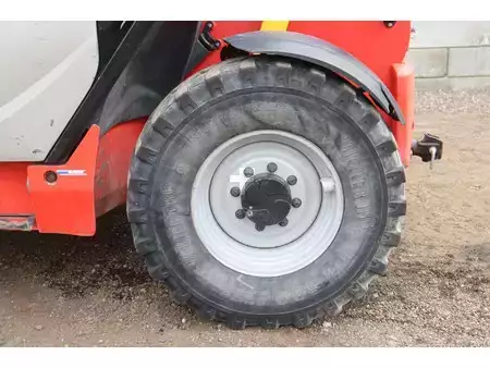 Sollevatori telescopici rigidi 2017  Manitou MLT 635-130 PS+ (19)