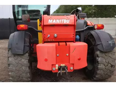 Sollevatori telescopici rigidi 2017  Manitou MLT 635-130 PS+ (22)