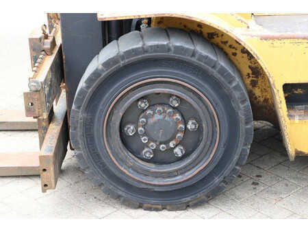 Carrelli elevatori diesel 1995  CAT Lift Trucks DP45 (11)