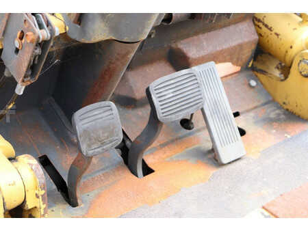 Carrelli elevatori diesel 1995  CAT Lift Trucks DP45 (21)