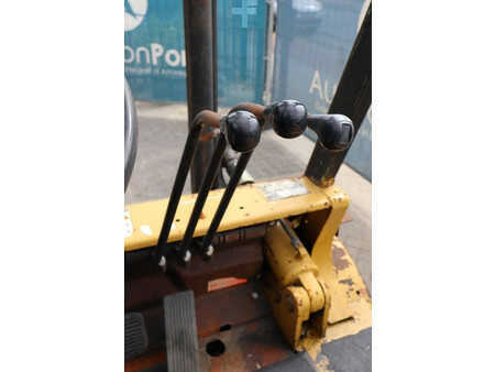 Carrelli elevatori diesel 1995  CAT Lift Trucks DP45 (33)