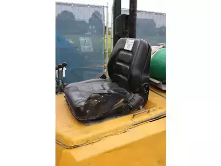 Gas gaffeltruck 2000  Yale GLP16AFV2775 (25)
