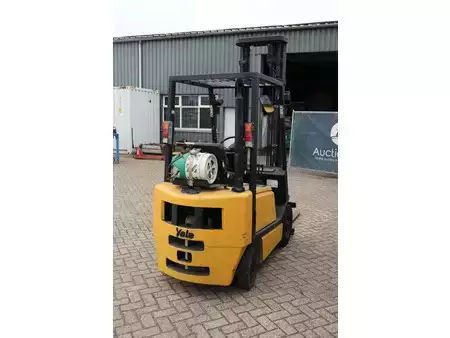 Gas gaffeltruck 2000  Yale GLP16AFV2775 (6)
