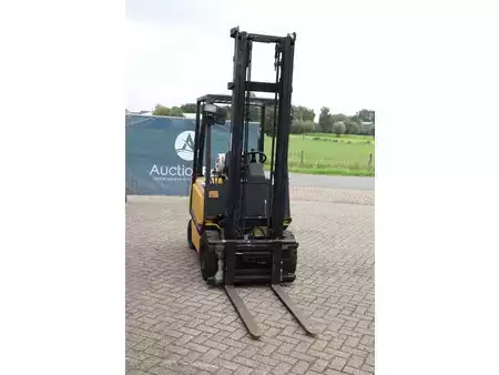 Gas gaffeltruck 2000  Yale GLP16AFV2775 (7)