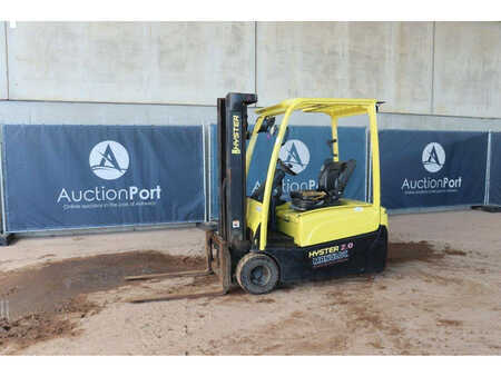 Chariots électriques à 4 roues 2017  Hyster J2.0XNT LWB (1)