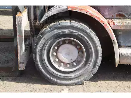 Carrelli elevatori diesel 2000  Linde H60D-02 (12)