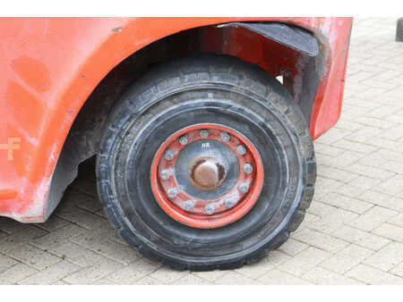 Carrelli elevatori diesel 2005  Linde H80D/900-03 (18)