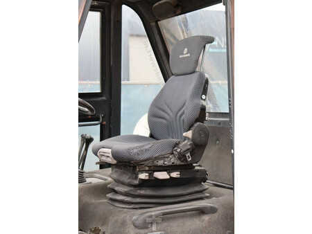 Carrelli elevatori diesel 2005  Linde H80D/900-03 (24)