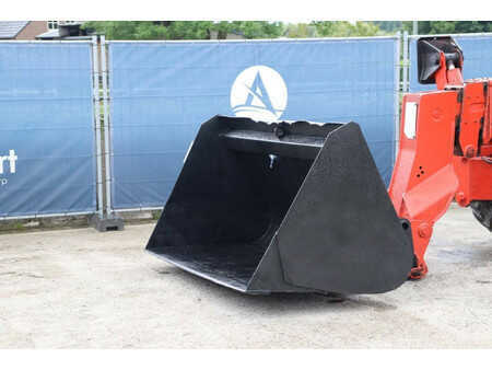 Wózki teleskopowe sztywne 2000  Manitou MT 1337 SL TURBO (10)