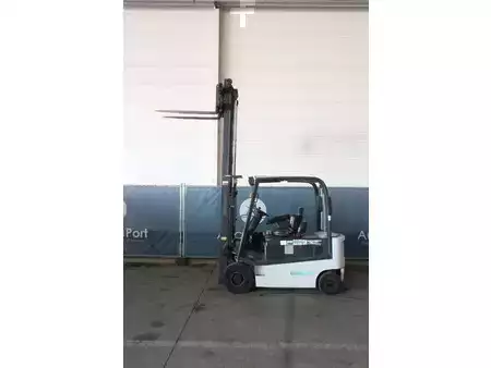 Elektrisk- 4 hjul 2015  Unicarriers G1Q2L25Q (28)