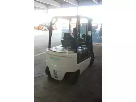 Elektrisk- 4 hjul 2015  Unicarriers G1Q2L25Q (5)